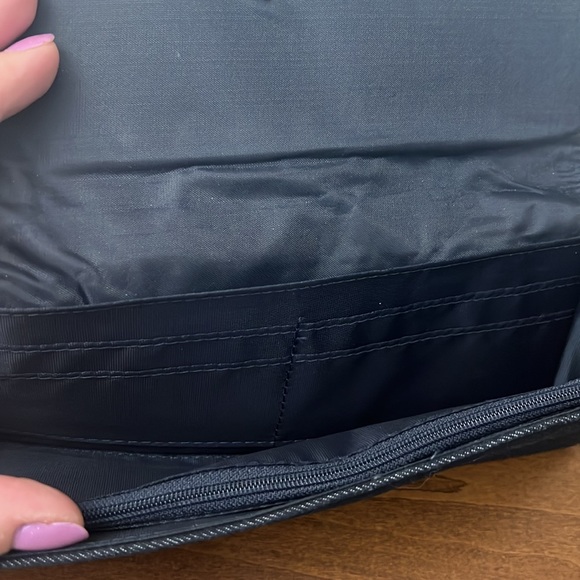 Denim clutch purse with wrist strap - Picture 5 of 8